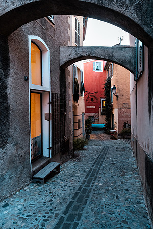 Biot