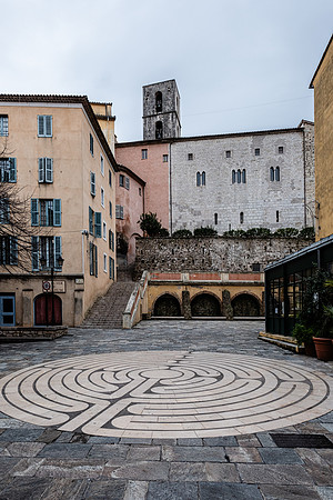 Grasse-10