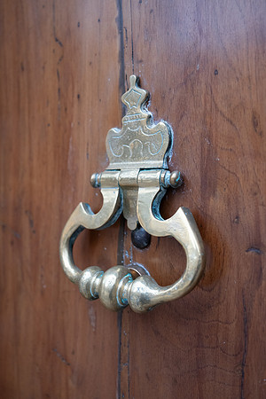 Aix Knocker