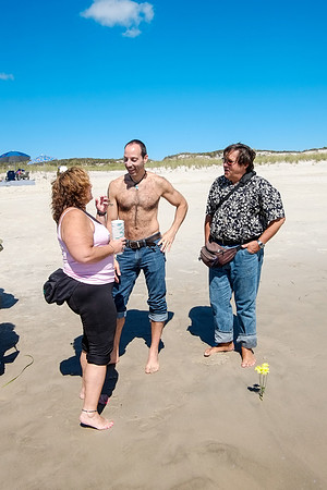 Leanne Goes to the Beach.