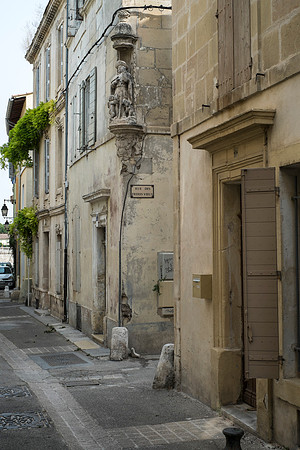 Arles